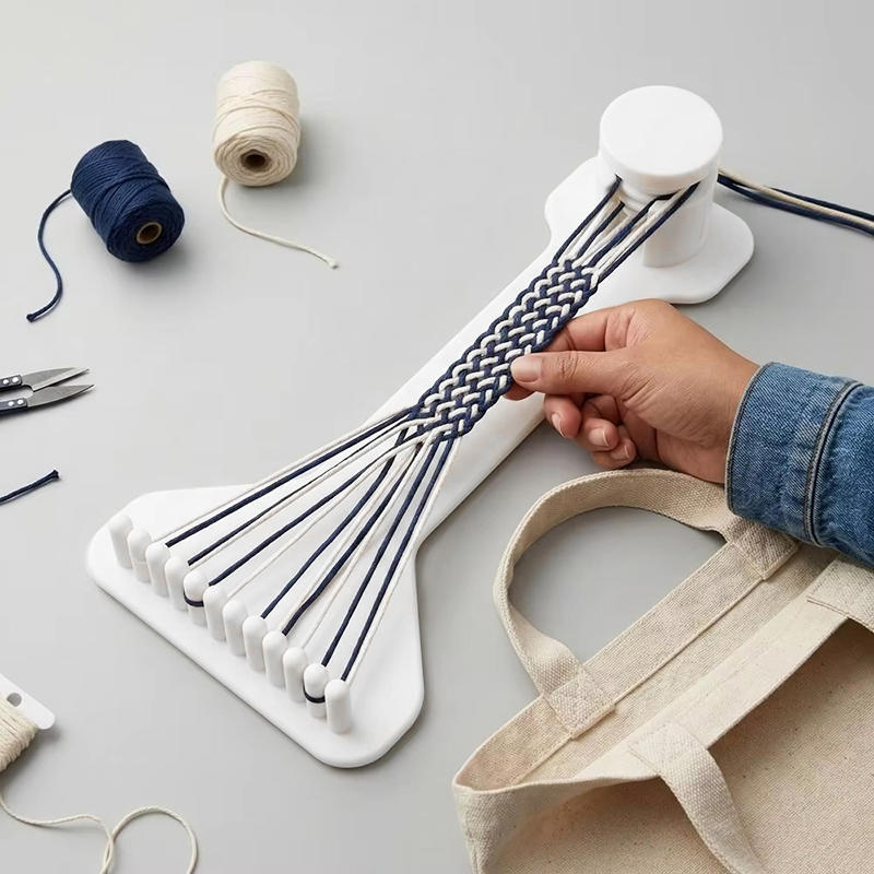 3D Printing Jewelry - Supporto regolabile per intrecciare corde, stampato